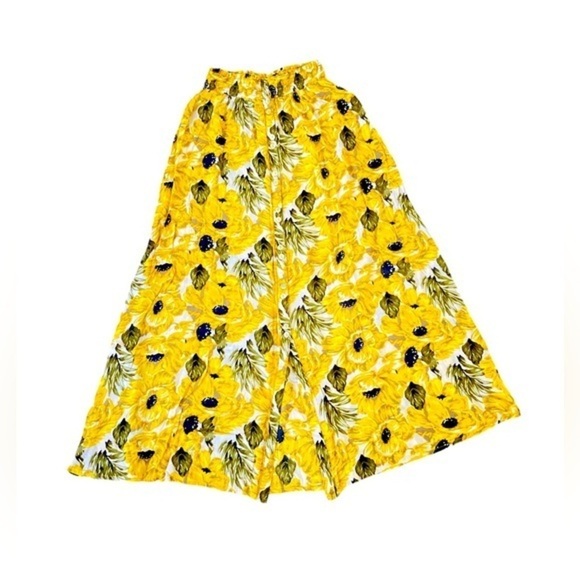 Urban Outfitters Yellow Floral Button-Front
Midi Skirt size XS - Picture 2 of 7